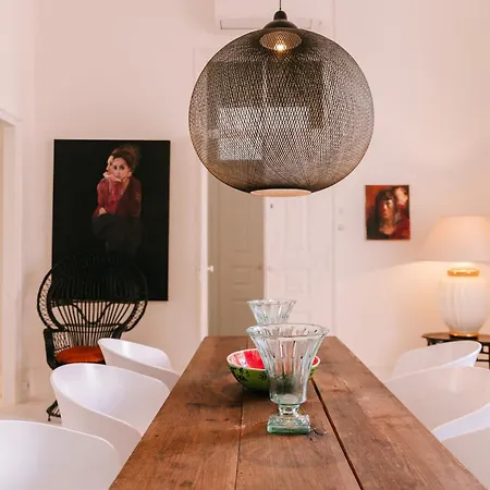 Casa Melchior 1 *